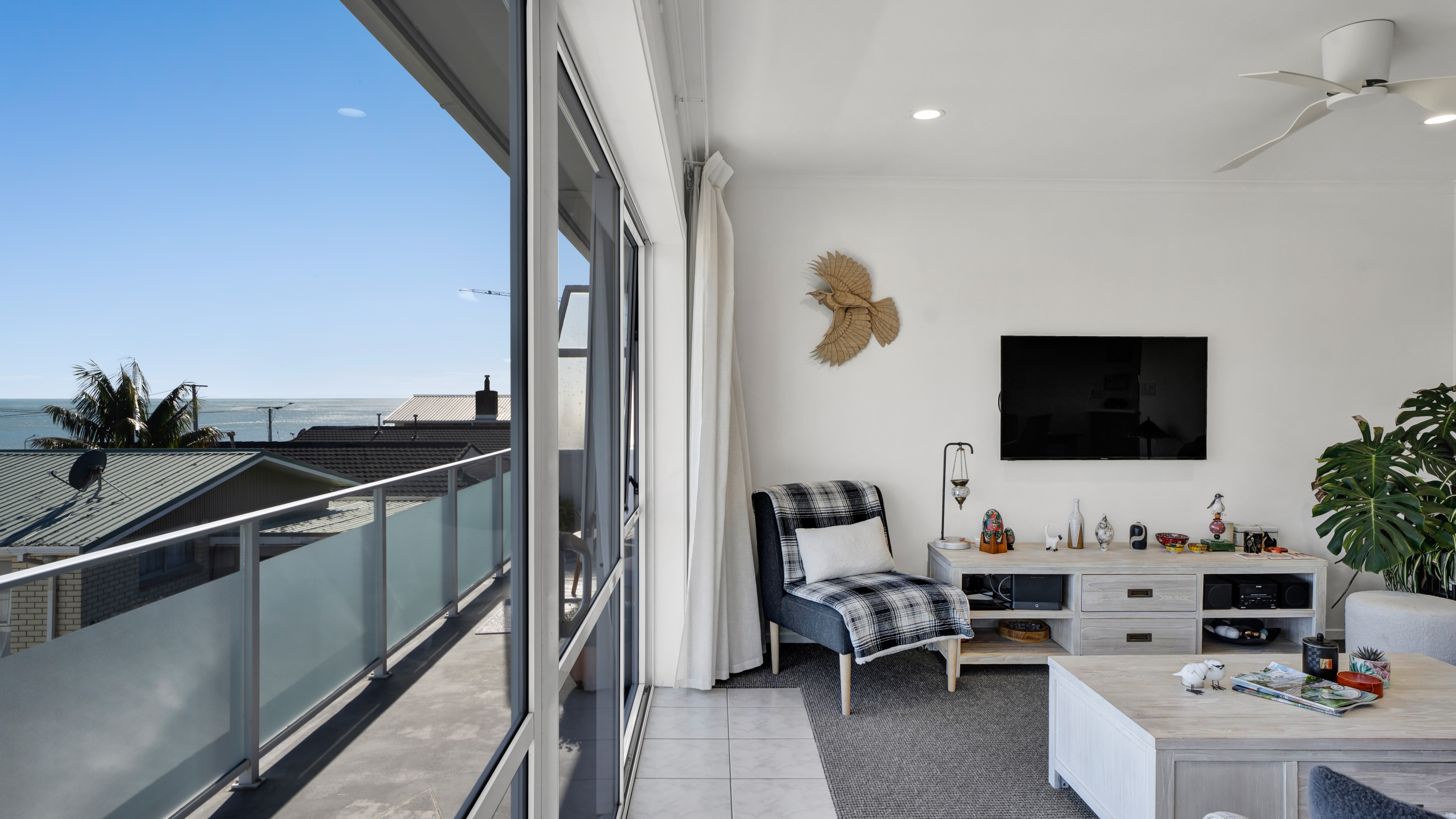 listing-image-1