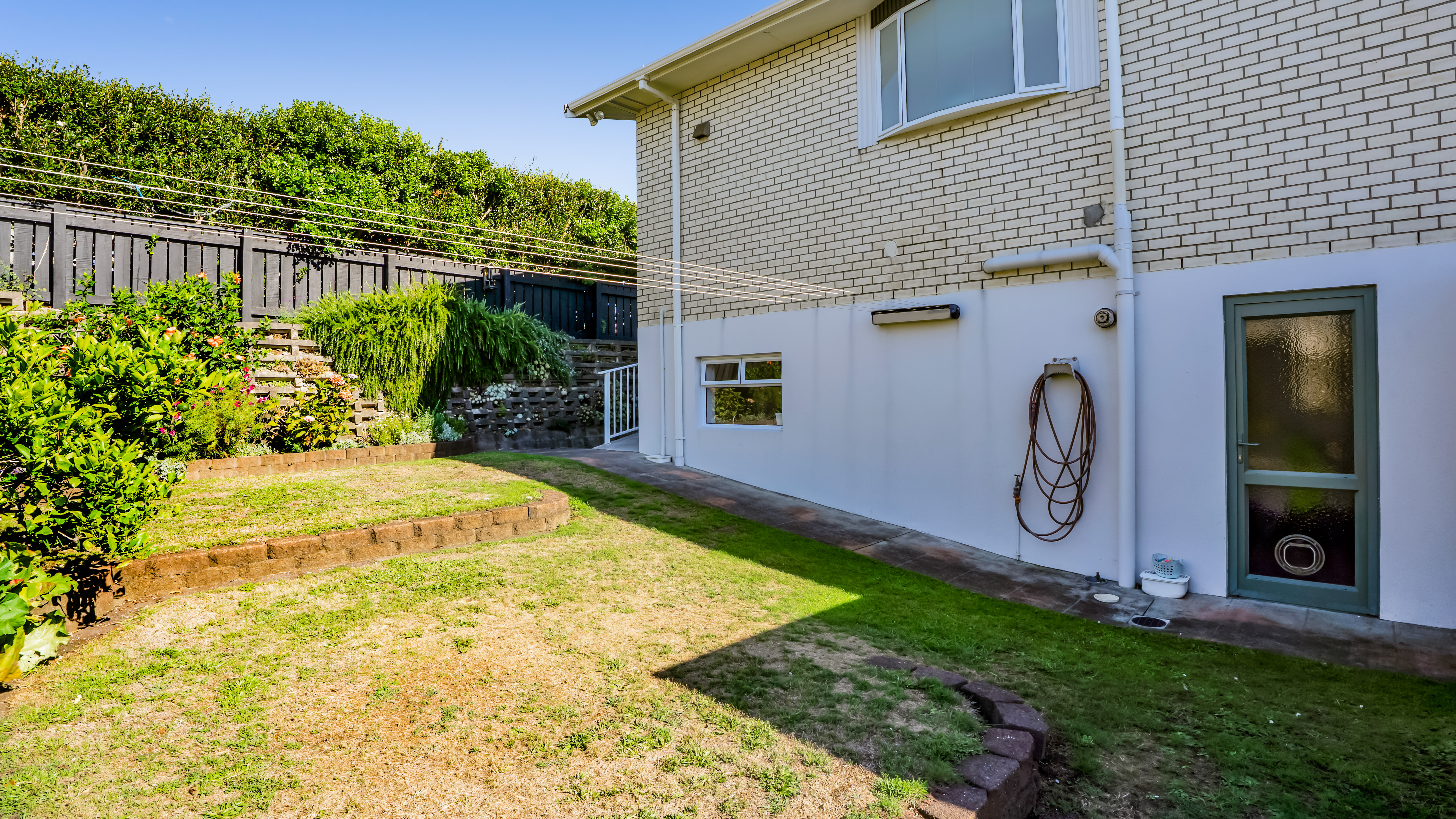 listing-image-33