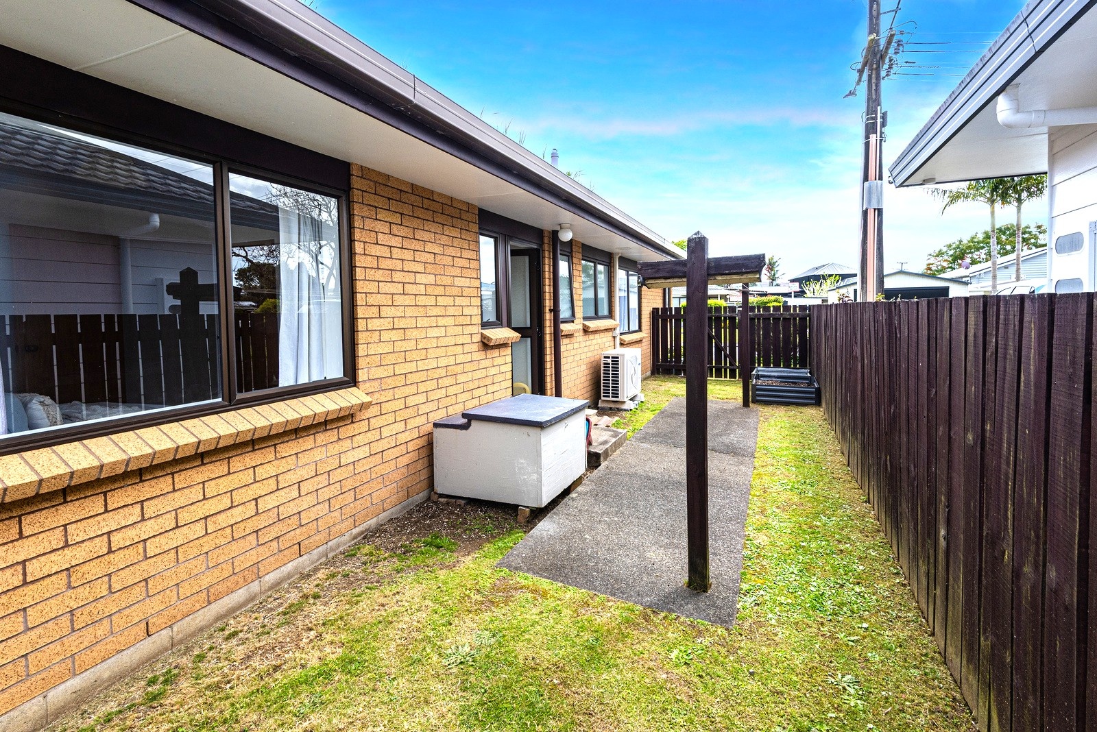 listing-image-12