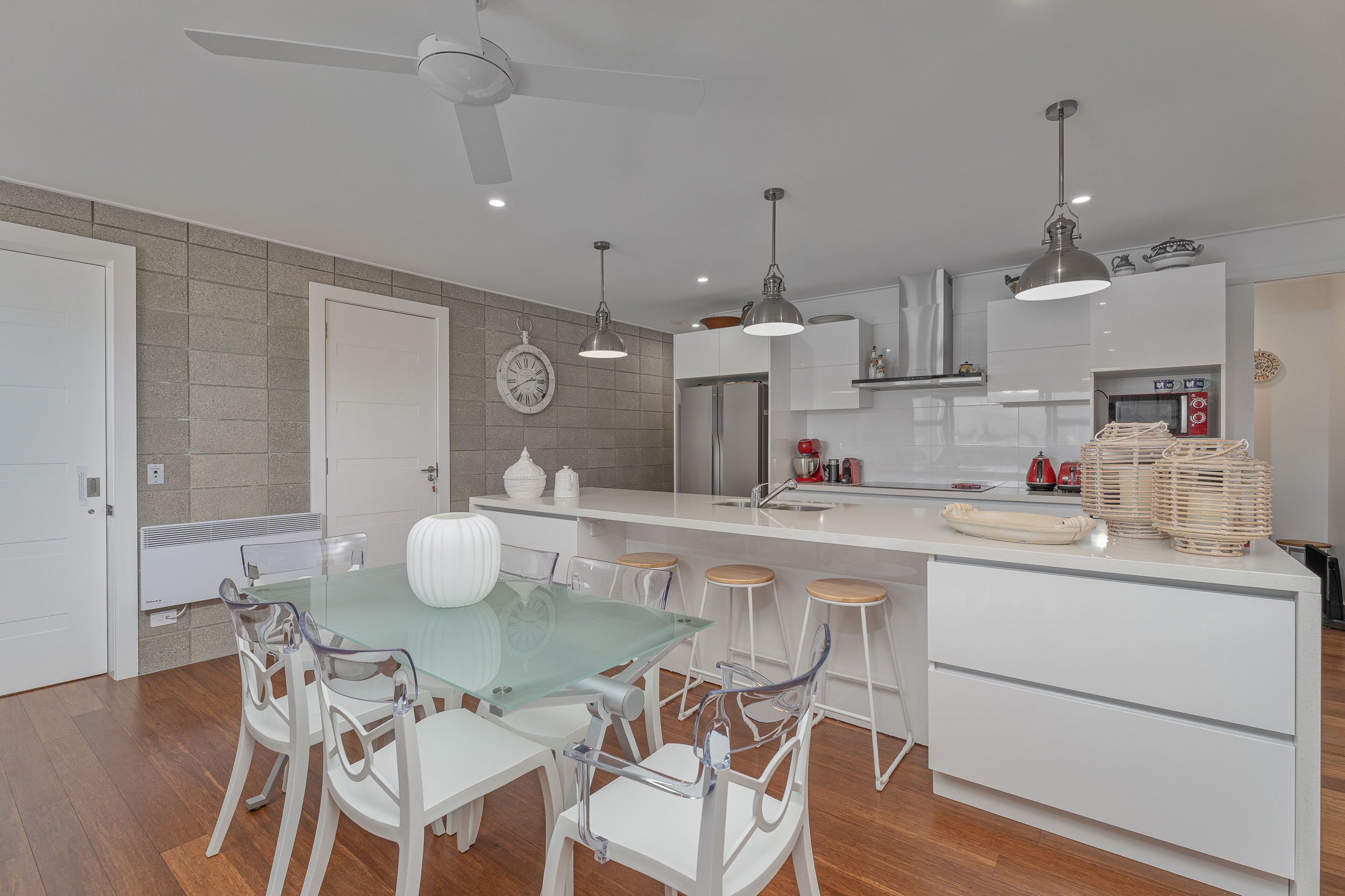 listing-image-12
