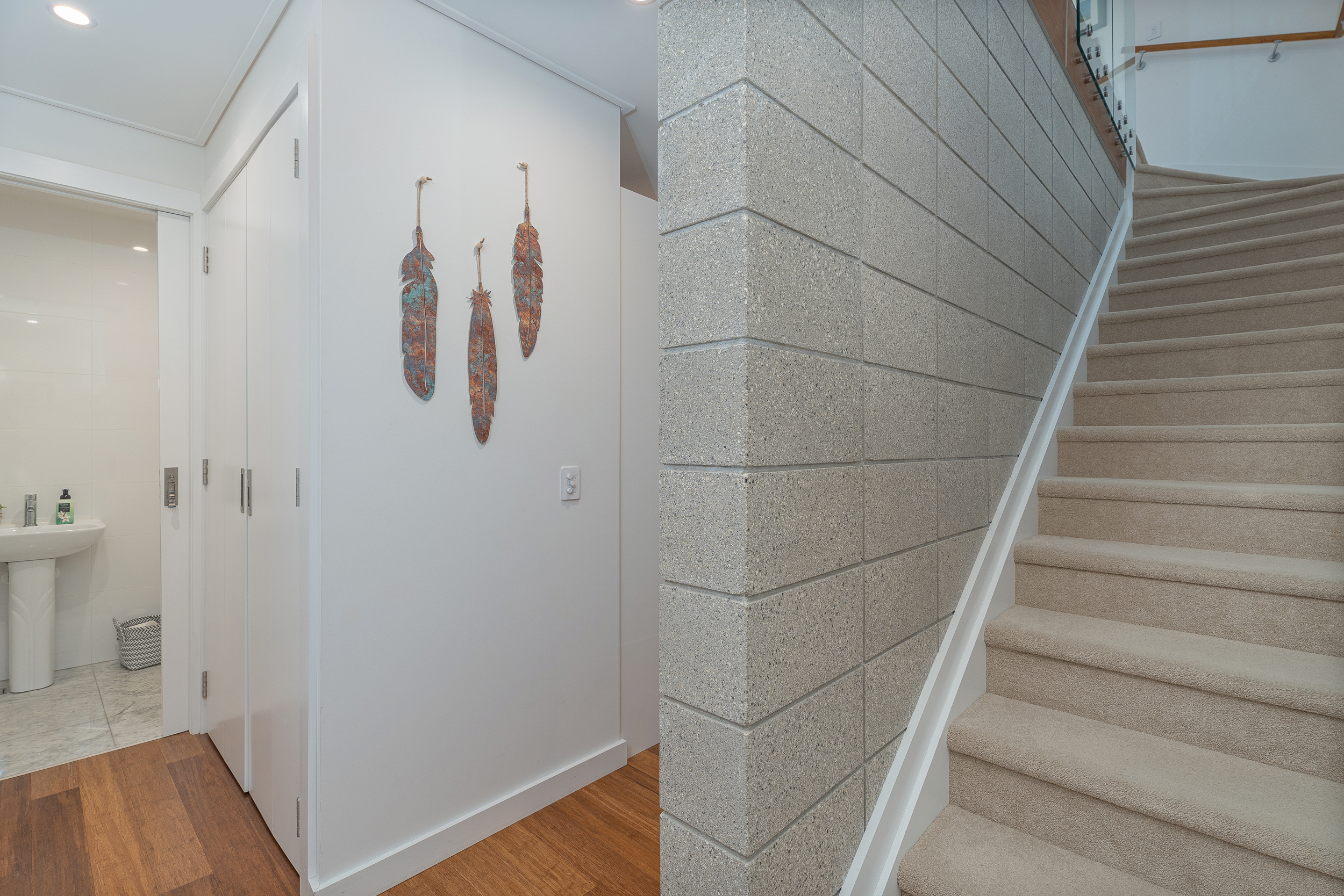 listing-image-16