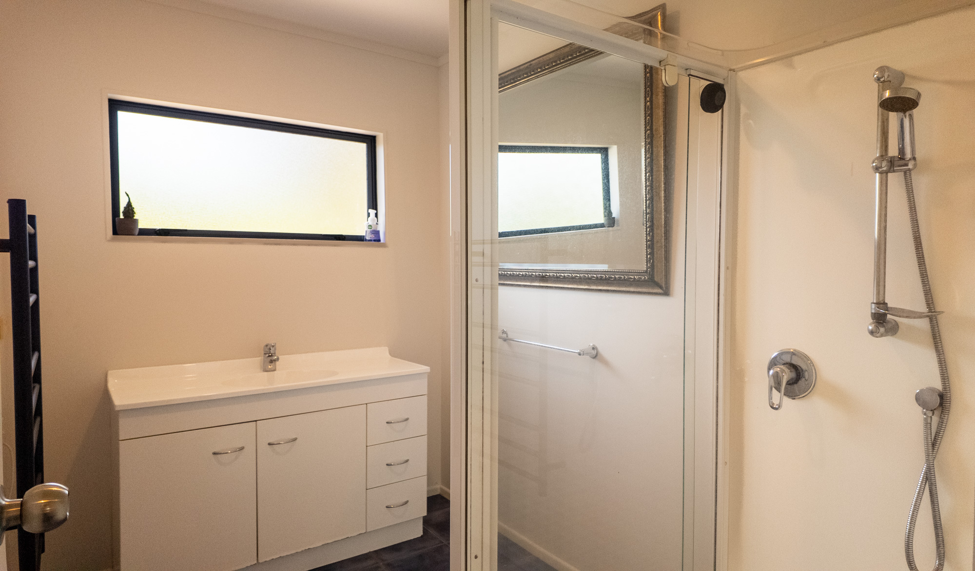 listing-image-13