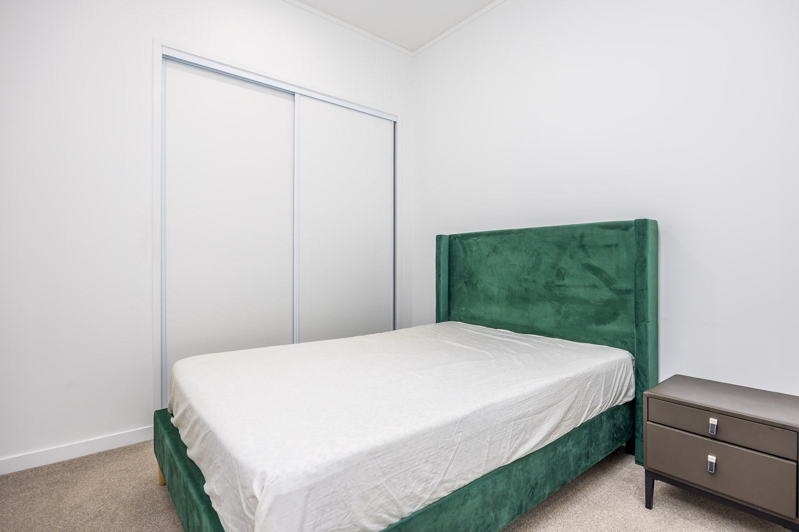 listing-image-7